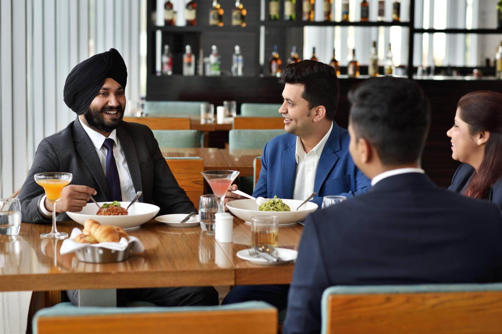 Fairfield By Marriott Bengaluru Rajajinagar Hotel Ngoại thất bức ảnh